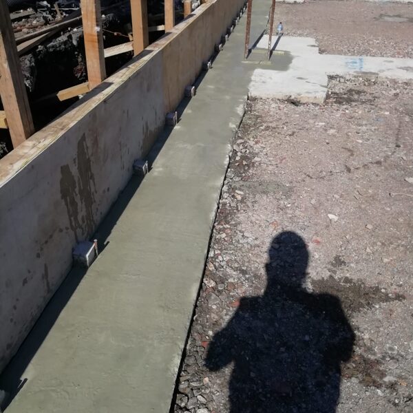 Atal Aquafin IC to a ground beam. 