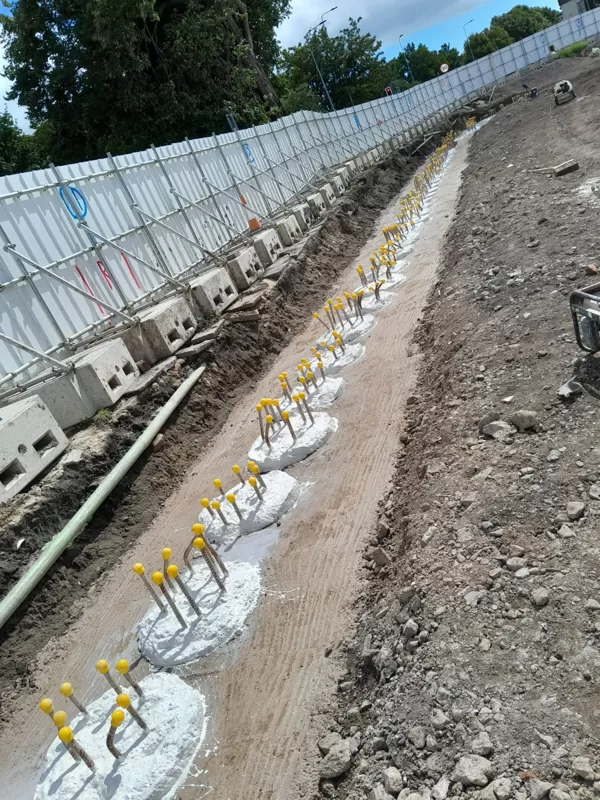 Atal SG2 to pile heads to a site in South Wales.