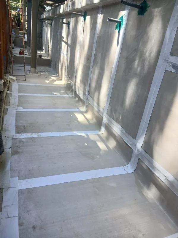 Installation of Atal Bentofix 5300 in combination with Atal Flo Board 4E to a hydrotherapy